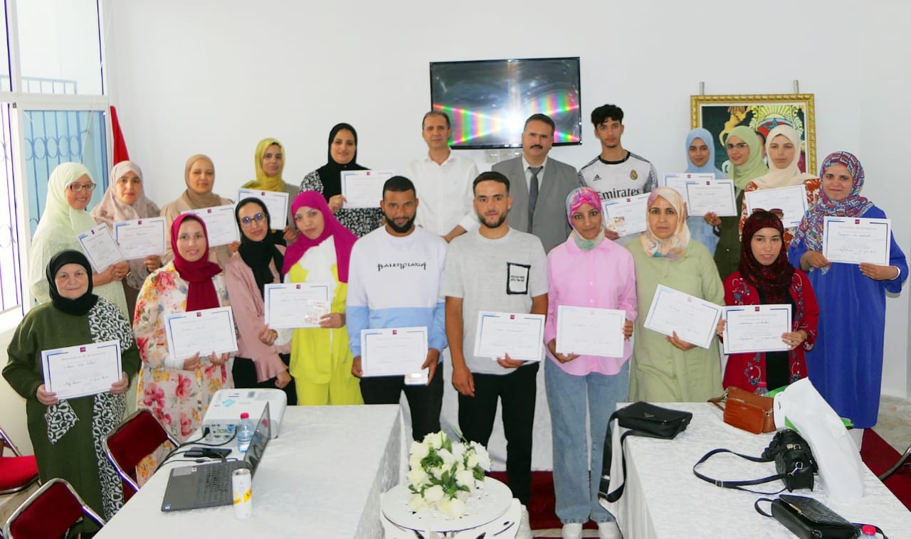 اختتام فعاليات الدورة التكوينية الثانية لفائدة مكوّني الكبار في إطار معهد التكوين في مهن محاربة الأمية (IFMA) بشفشاون