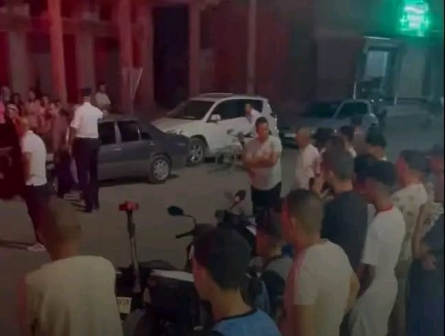 محاولة دهس شرطي أثناء أداء مهامه الأمنية تستنفر السلطات بعدما تمكن من توقيف سائق دراجة نارية واستنفار أمني كبير بعين العاطي 2 بإقليم الرشيدية