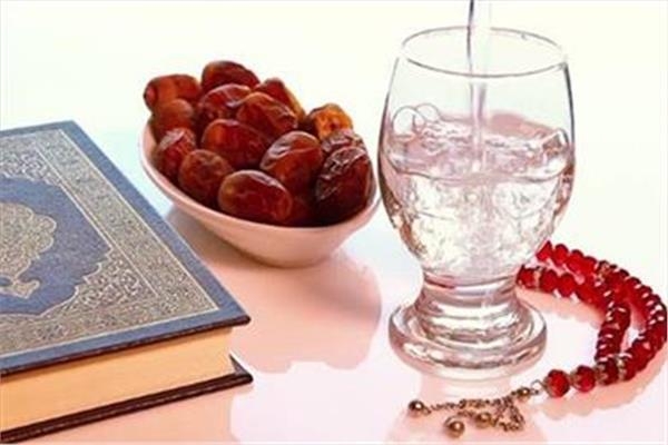 الصيام يحسن المناعة والصحة العامة وينقي الجسم من السموم