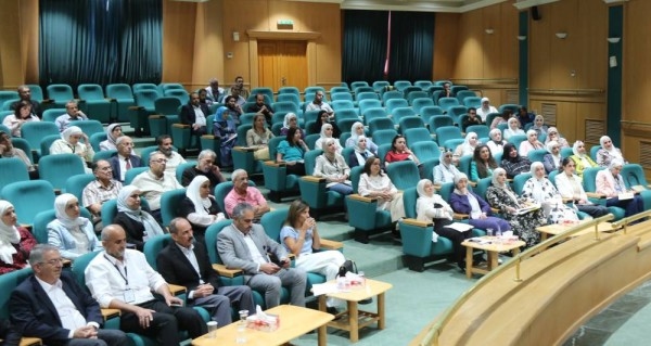 وزير الأشغال يرعى ورشة لوضع ضوابط زمنية لعطاءات الدراسات والتنفيذ