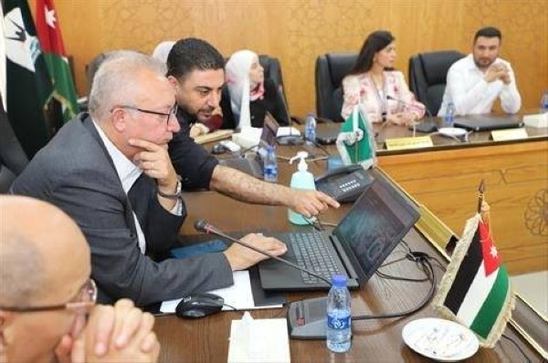 اليرموك: إطلاق الموقع الإلكتروني الجديد لمركز اللغات لتعزيز التواصل الأكاديمي والرقمي