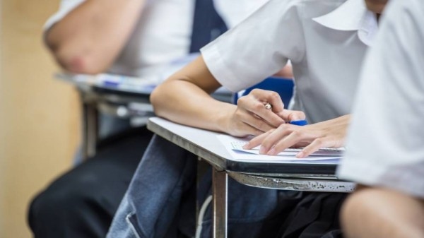 بدء امتحانات الثانوية العامة بالنظام الجديد الخميس