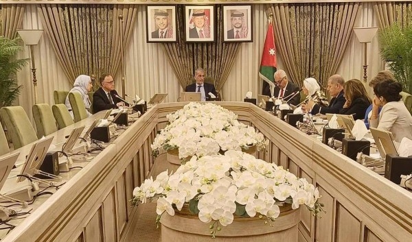 الصداقة الأردنية الهولندية في "الأعيان" تلتقي السفير الهولندي