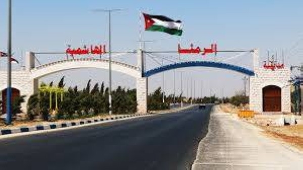 ​بلدية الرمثا تواصل حملة إزالة البسطات الخطرة من الشوارع