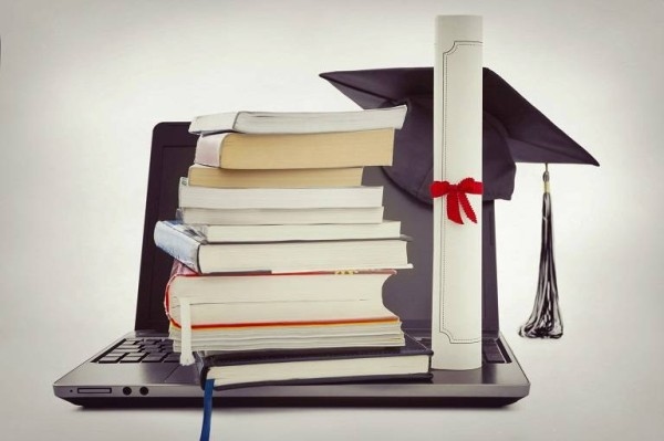 اختيار التخصص الجامعي.. خطوة مصيرية بعد نتائج الثانوية