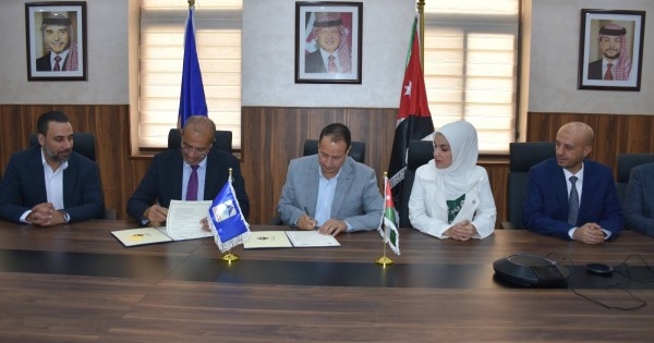 اتفاقية تعاون بين جامعة جدارا و"العربية للروبوت والذكاء الاصطناعي