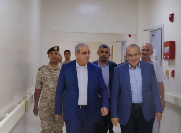 وزيرا الأشغال والصحة يطلعان على خطط تأثيث وتشغيل مستشفى الأميرة بسمة الجديد