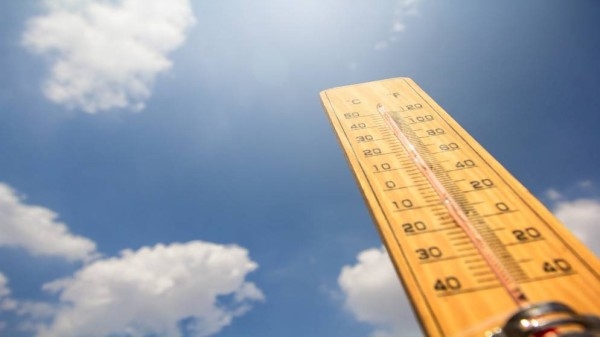 الزرقاء تسجل أعلى درجة حرارة عظمى في تاريخها