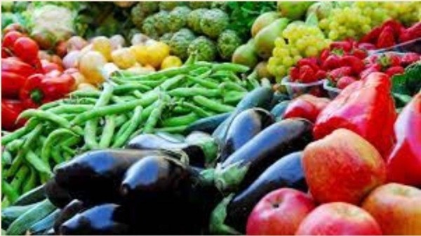 2679 طنا من الخضار والفواكه ترد للسوق المركزي اليوم