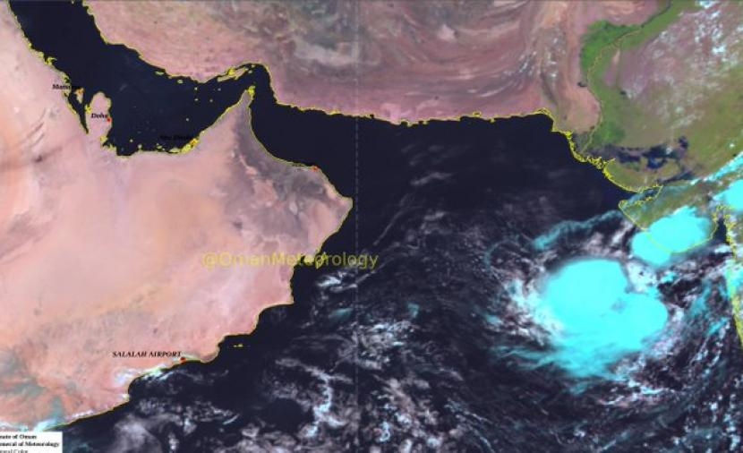 بحر العرب وخليج البنغال.. الهند وبنغلاديش ترفعان حالة التأهب لمواجهـة حالتين مداريتين خلال أيام
