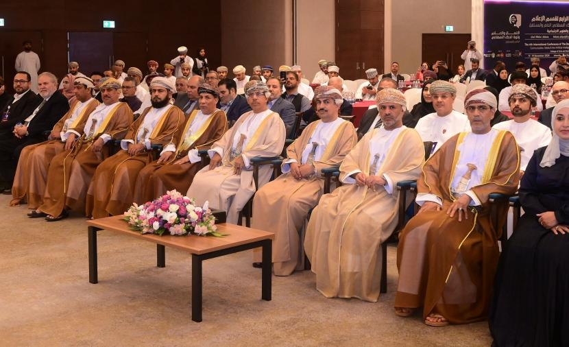 الحراصي: الذكاء الاصطناعي يخلق وظائف جديدة بالإعلام ويساعد المؤسسات على قراءة توجهات الجمهور