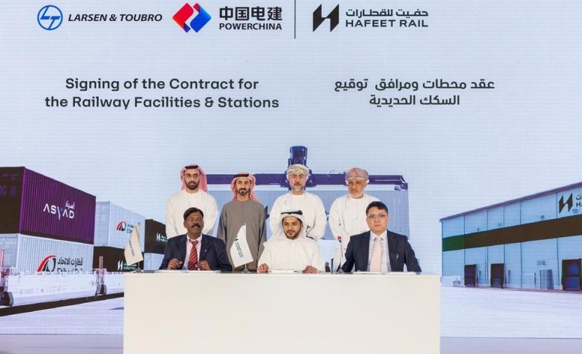 3 اتفاقيات استراتيجية لدعم شبكة السكك الحديدية بين عُمان والإمارات