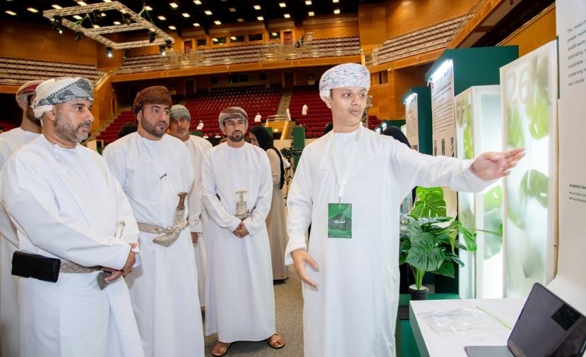 مشروعات نوعية في الملتقى الهندسي الخامس عشر بجامعة السلطان قابوس