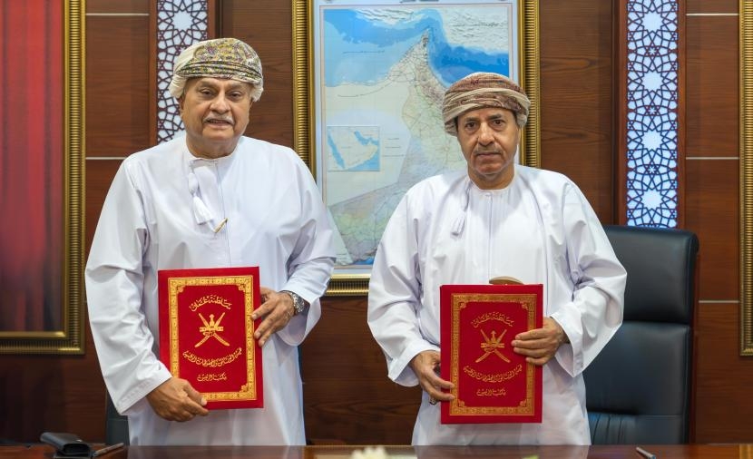إنشاء مختبر لفحص وتقدير عمر الوثيقة
