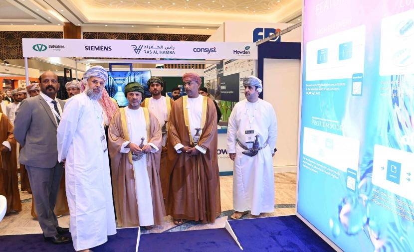 استعراض أحدث الابتكارات والتوجهات في إدارة الموارد المائية بافتتاح فعاليات "أسبوع عمان للمياه"