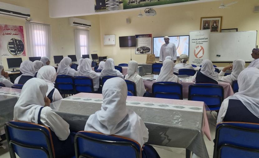 محاضرة توعوية في شمال الشرقية حول "مخاطر البلاستيك"