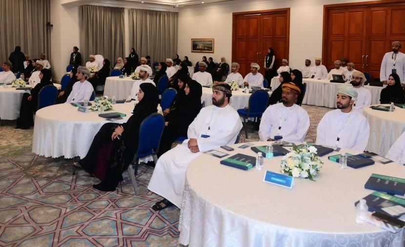 "ملتقى سفراء المحافظات" يناقش تعزيز التكامل المؤسسي في مجالي المناقصات وإدارة المشاريع