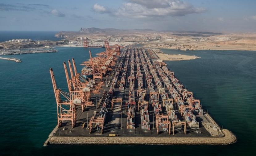 توقعات إيجابية: عُمان تُنهي الخطة الخمسية العاشرة بنمو اقتصادي متصاعد إلى 2.2%