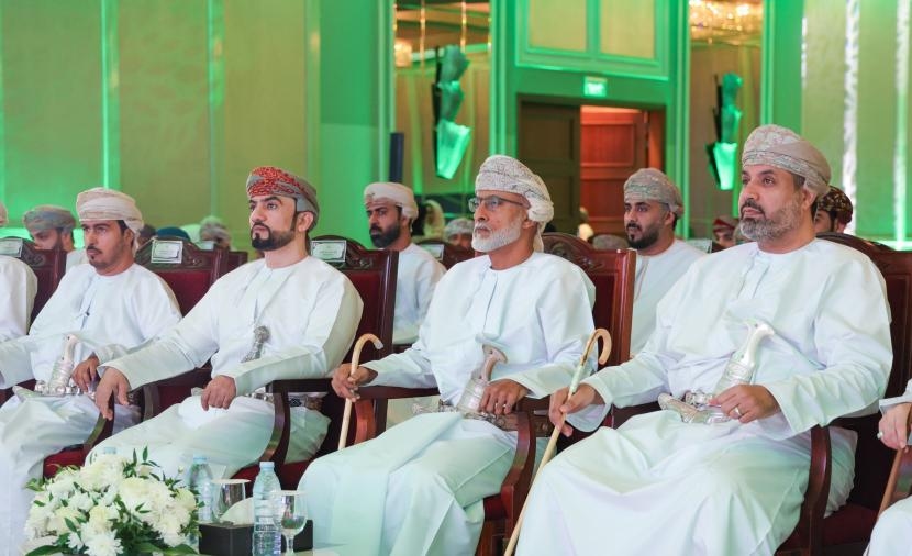 تحولات سوق العمل محور نقاش "مؤتمر التحول الحكومي" بصلالة