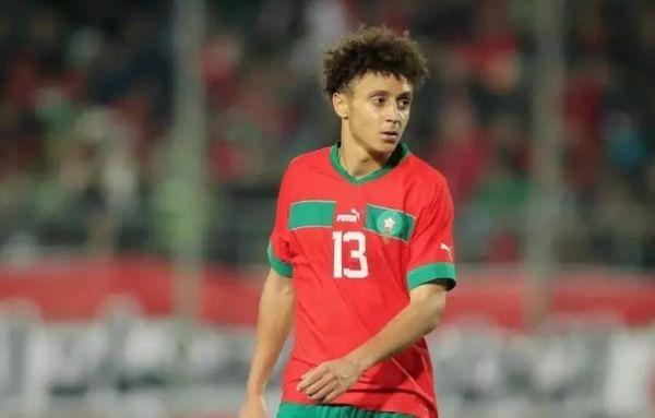برشلونة يراقب عن كثب الدولي المغربي إلياس بن صغير