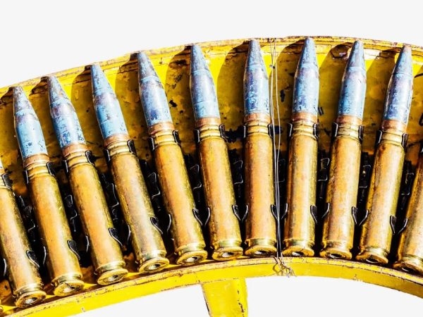 اعتقال تاجر سلاح تركي مطلوب دوليا في مطار الدار البيضاء