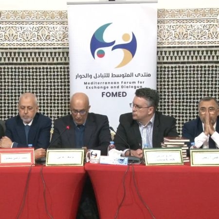 لقاء حول "الإسلام والديمقراطية" في فكر الغنوشي يعيد أسئلة مشاركة الإسلاميين في الحكم إلى الواجهة