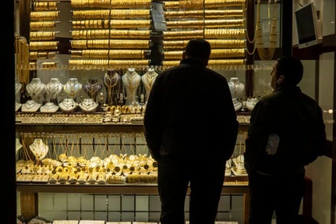سعر الذهب يسجل مستوى قياسيا جديدا