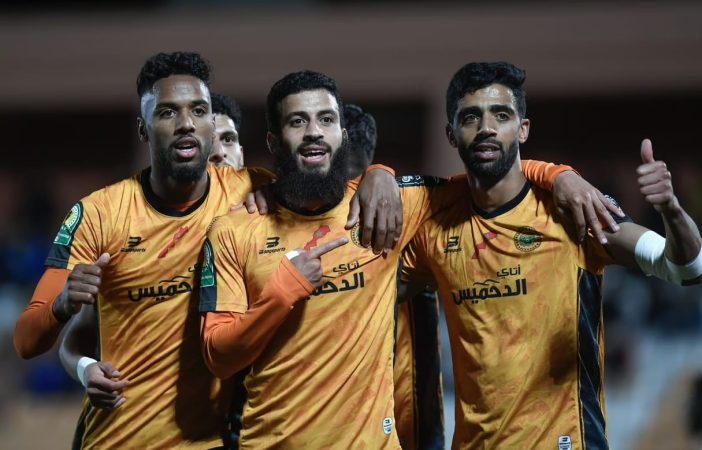 نهضة بركان يسحب "الخريطة" من قميصه بدءا من مواجهته مع أسيك ميموزا
