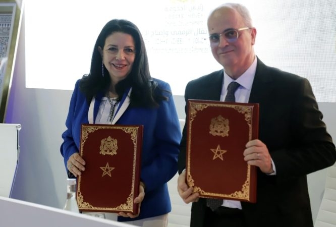 اتفاقية لتعزيز استعمال الأمازيغية في خدمات بريد المغرب