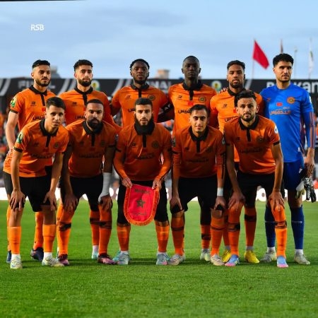 نهضة بركان يتجه إلى تقديم شكوى ضد سيمبا التنزاني بعد المعاملة غير اللائقة التي تلقاها في مطار زنجبار