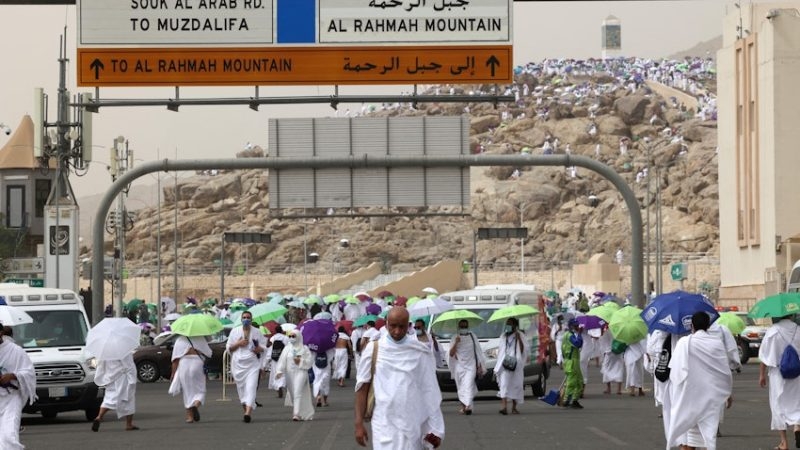 تزامنا مع بداية مناسك الحج..وزارة الداخلية السعودية تؤكد أن أمن الحجاج خط أحمر