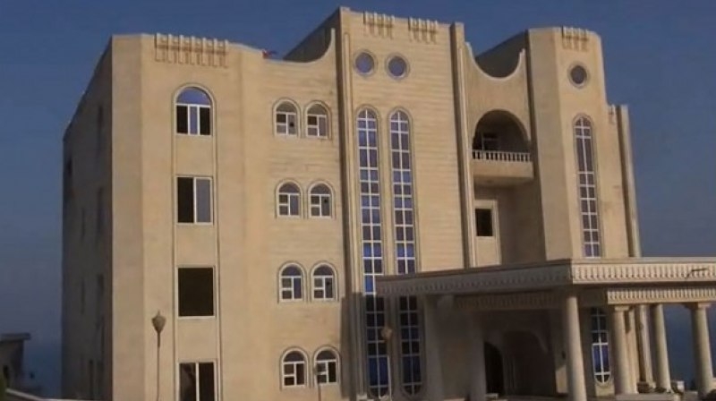 صور من داخل معاشيق تستفز الجنوبيين