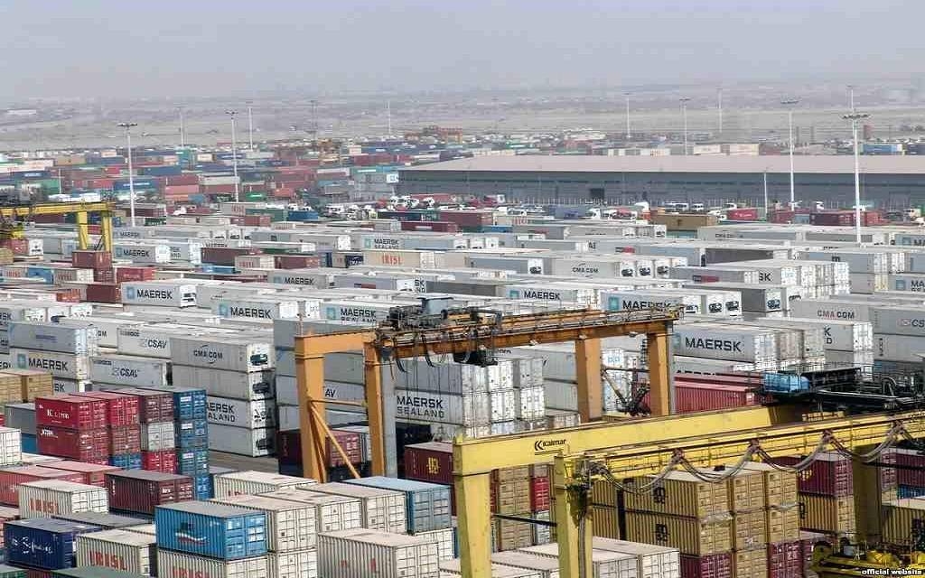 UAE giant to develop gigantic Suez Canal Zone in 50-year deal
