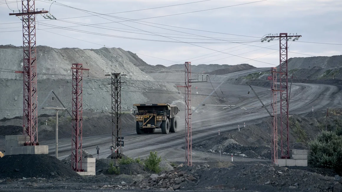 Ukraine's mineral riches have long been eyed by its allies. Now they may be Trump's price for military aid