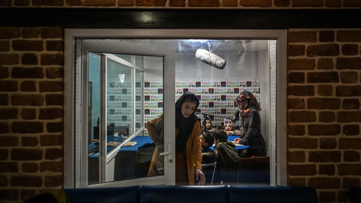 Taliban raids and suspends Afghanistan's only nationwide women's radio station