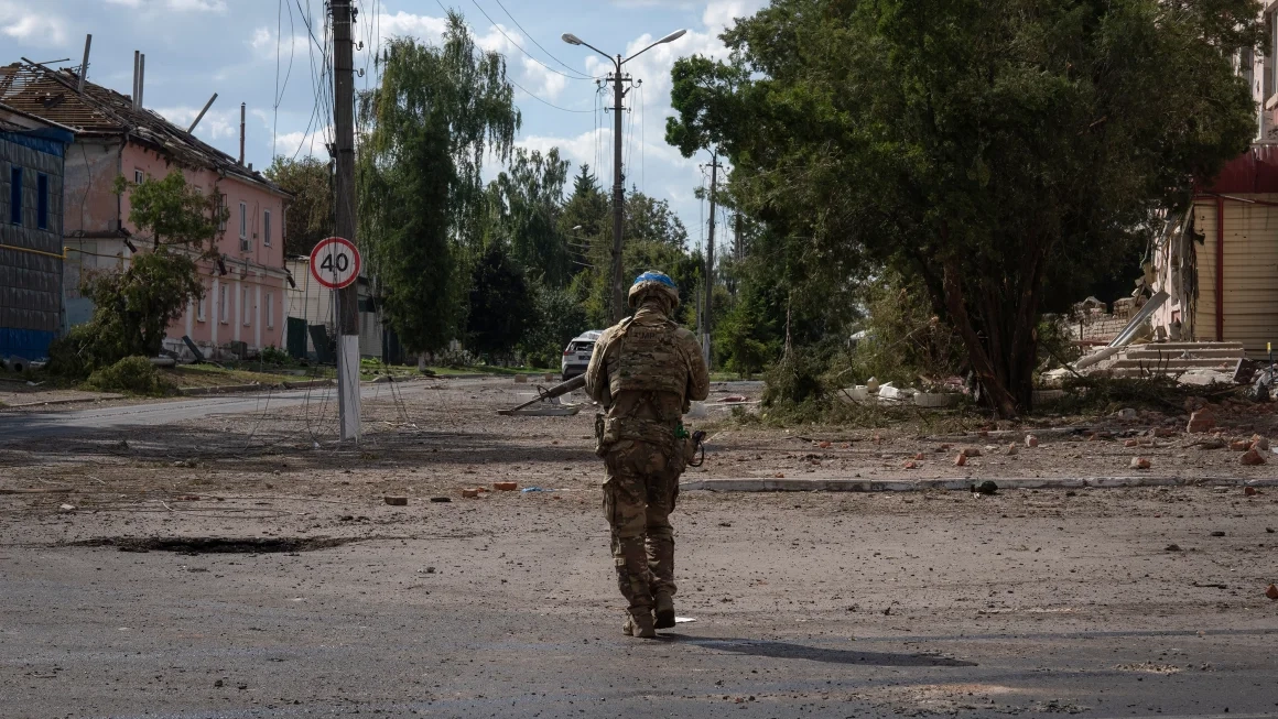 Russia is advancing in Kursk, threatening Ukraine's sole territorial bargaining counter