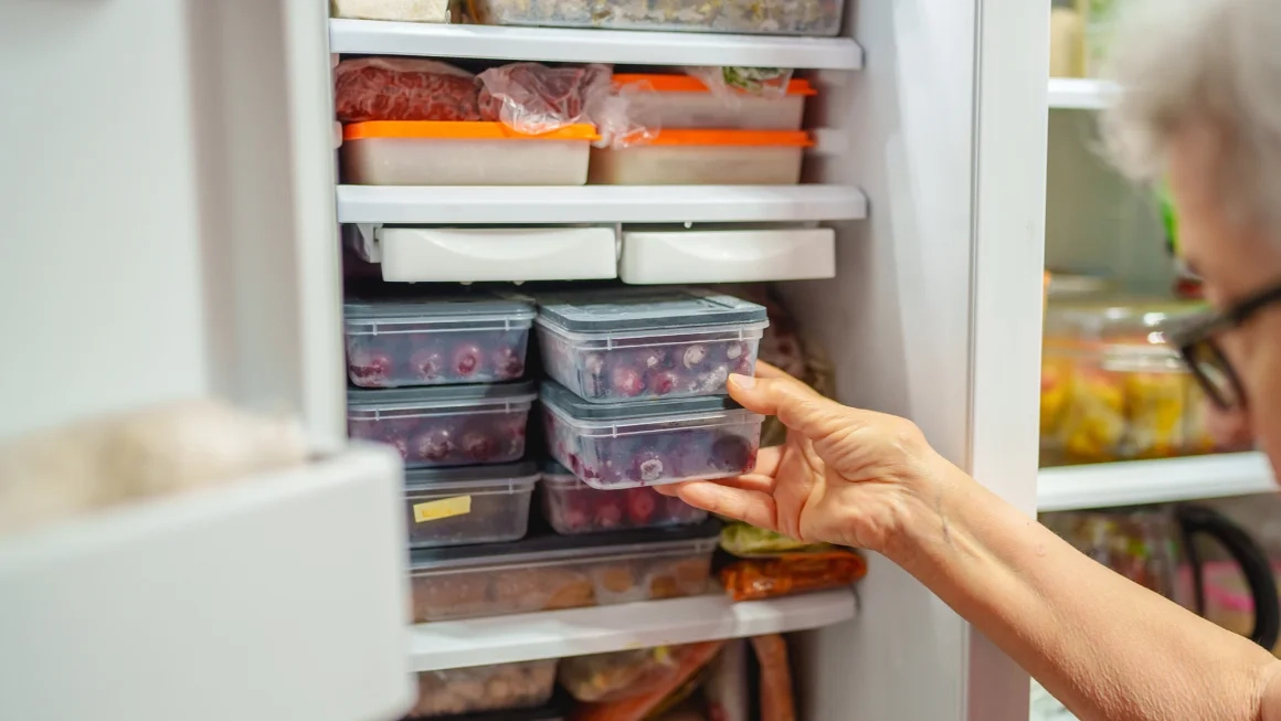 Common household plastics linked to thousands of global deaths from heart disease, study finds