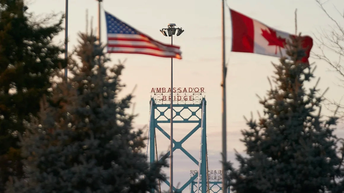 Canada warns travelers of US border agents' authority to search electronic devices