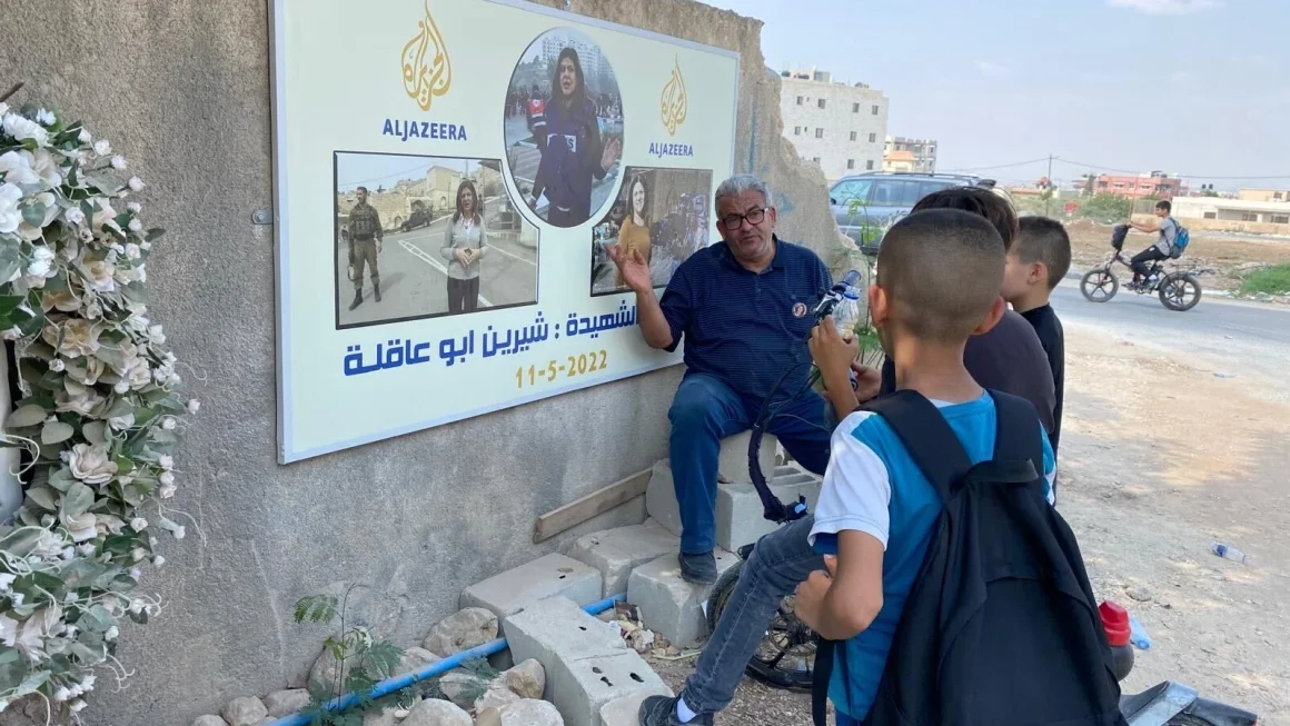 Israeli forces detain prominent Palestinian journalist in early morning West Bank raid