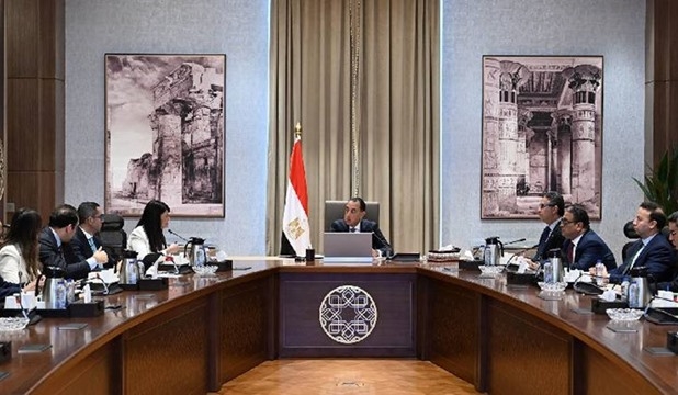 PM urges monitoring of strategic commodity reserves to curb price volatility