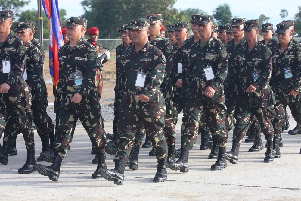 Cambodian border troops in brief firefight with Thai military