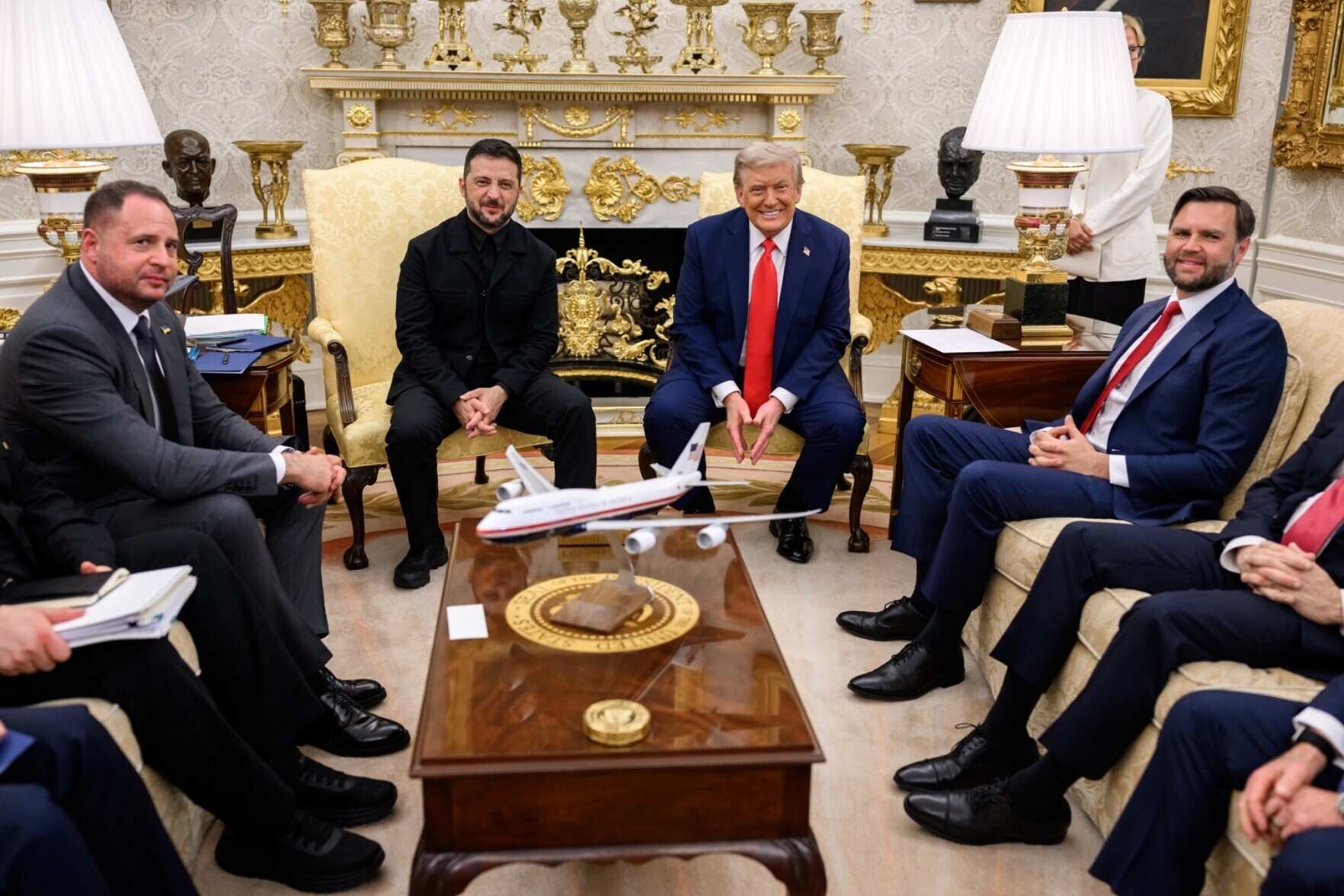 Trump, Zelenskyy, World Leaders Meet at White House to Negotiate Peace Deal
