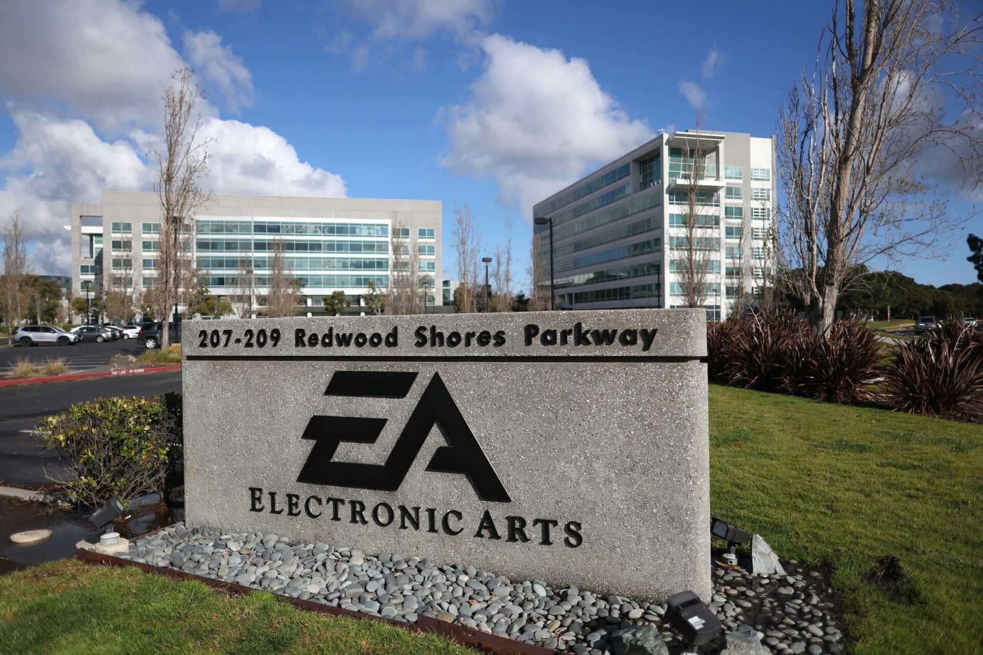 Electronic Arts lays off hundreds of workers in latest round of cuts