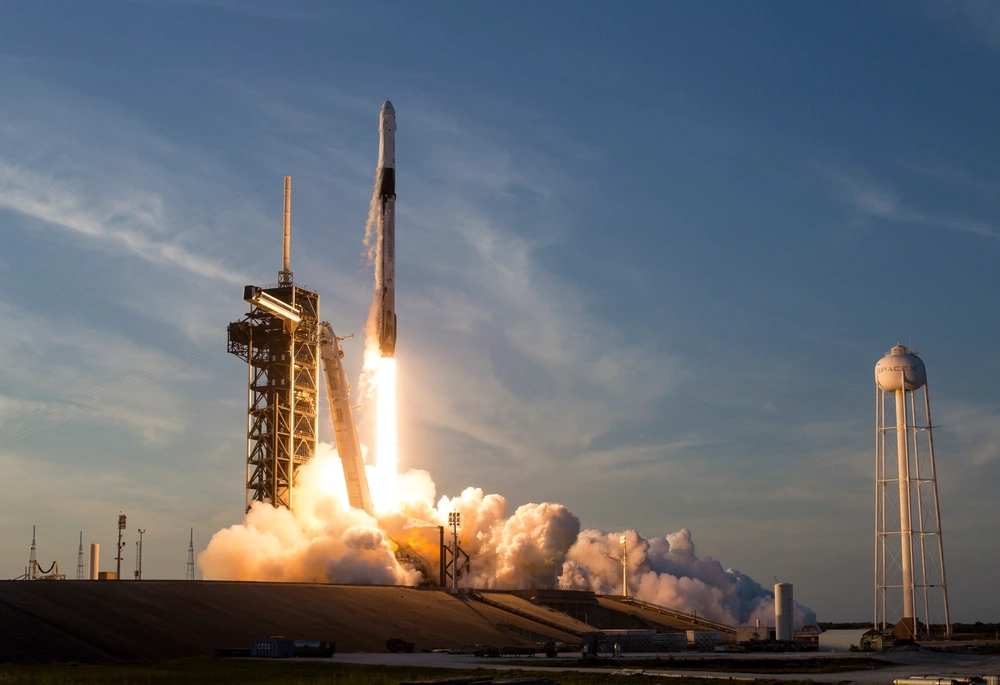 Video: SpaceX Starship explodes in Texas