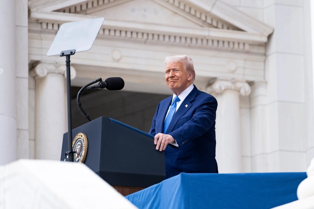 Video: Trump announces major trade deal with China