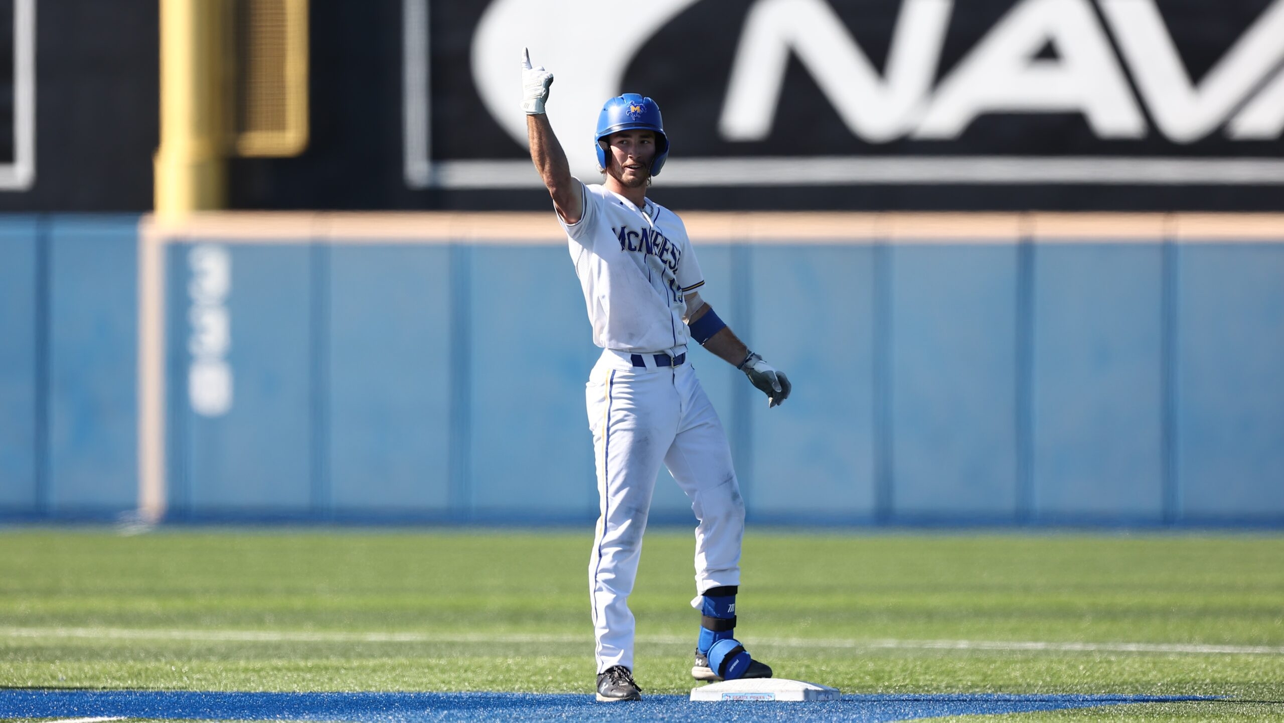 Baseball showdown in Texas