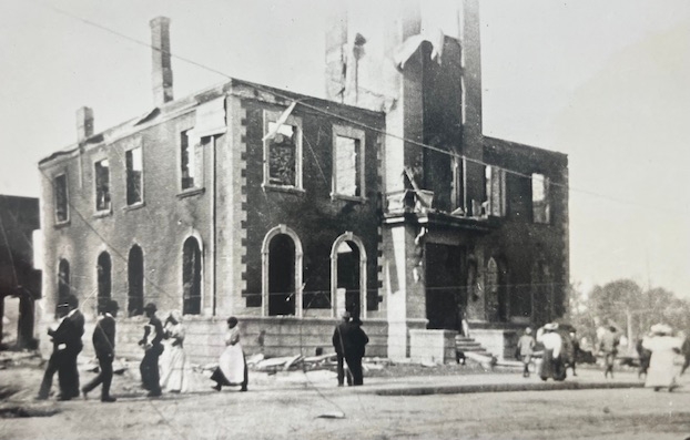 Historical walking tour focuses on the story of Lake Charles