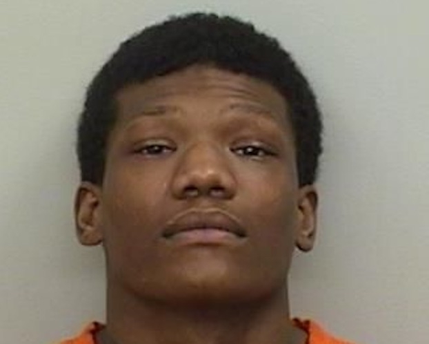 19-year-old accused of barging into homes while allegedly selling magazines