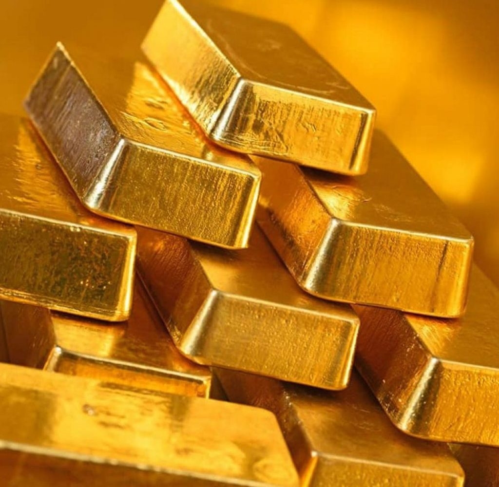 أسعار الذهب ترتفع عند التسوية تزامنا مع تراجع الدولار