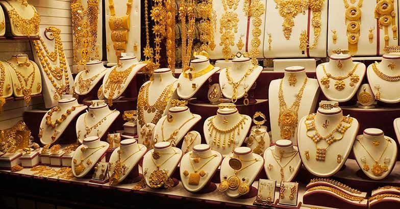 «آي صاغة»: 100 جنيه تراجعًا في أسعار الذهب بالأسواق المحلية